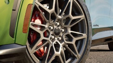 Mustang Mach-E Unleashed; New Colours, More Space